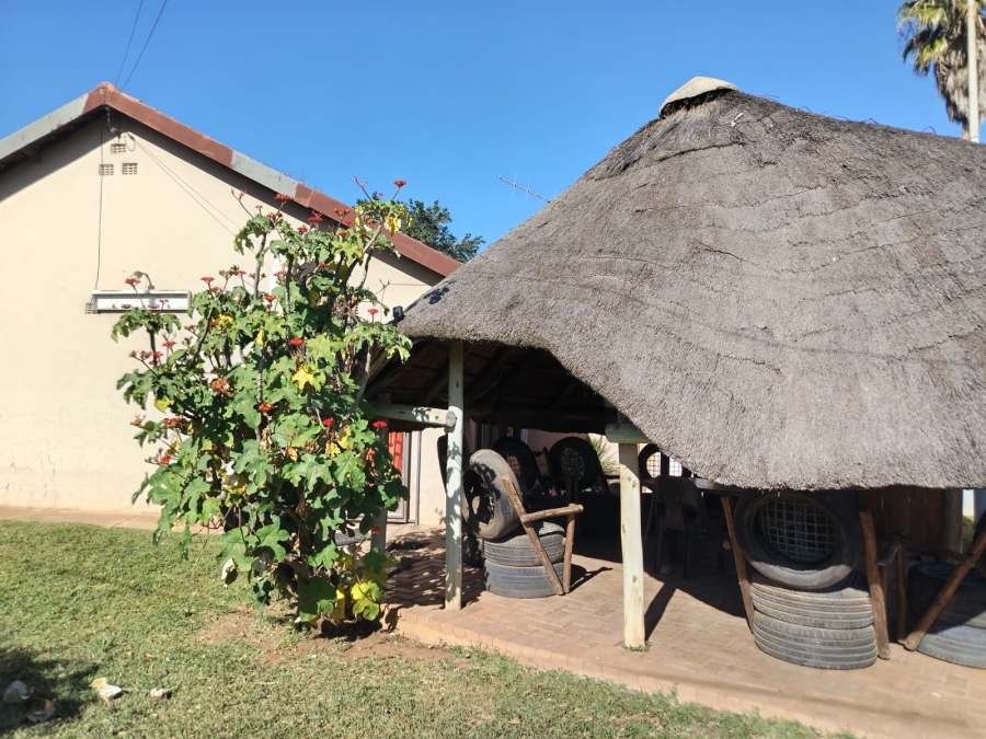 3 Bedroom Property for Sale in Rustenburg Central North West